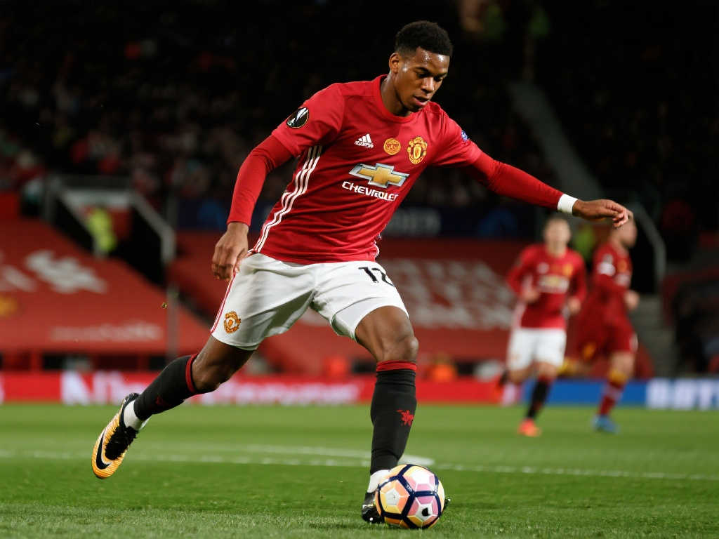 世界杯直播额-1